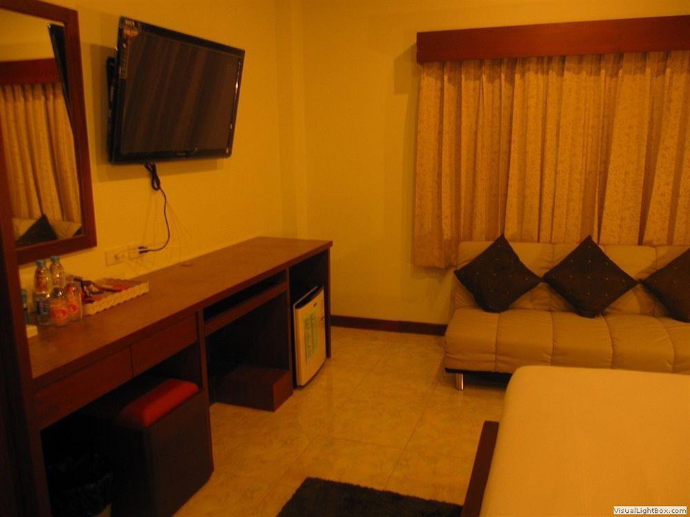 Forest Patong Hotel Exterior foto