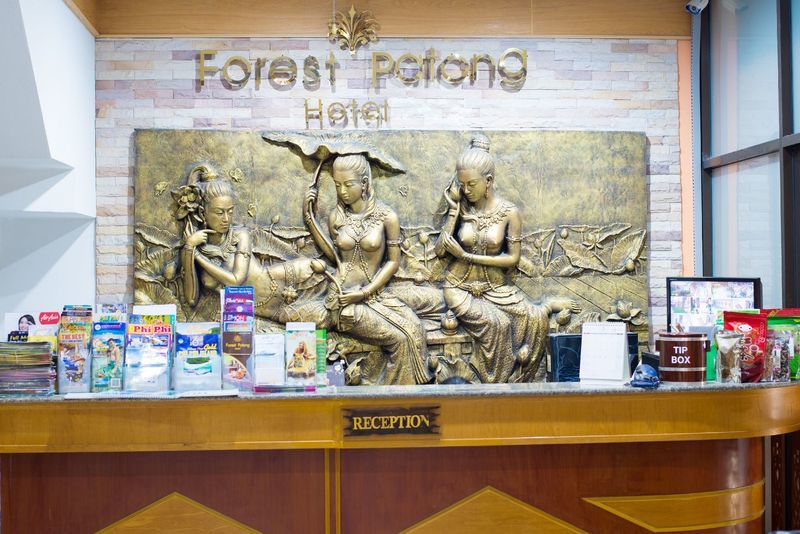 Forest Patong Hotel Exterior foto