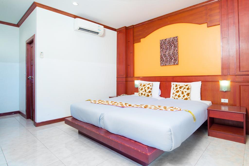 Forest Patong Hotel Exterior foto