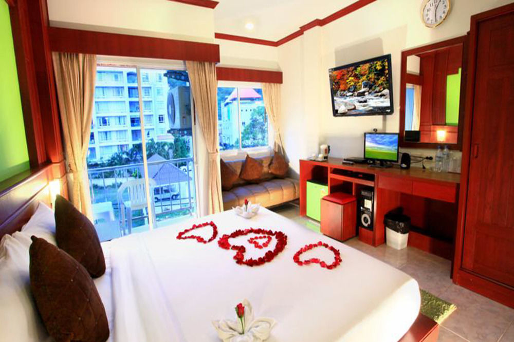 Forest Patong Hotel Exterior foto